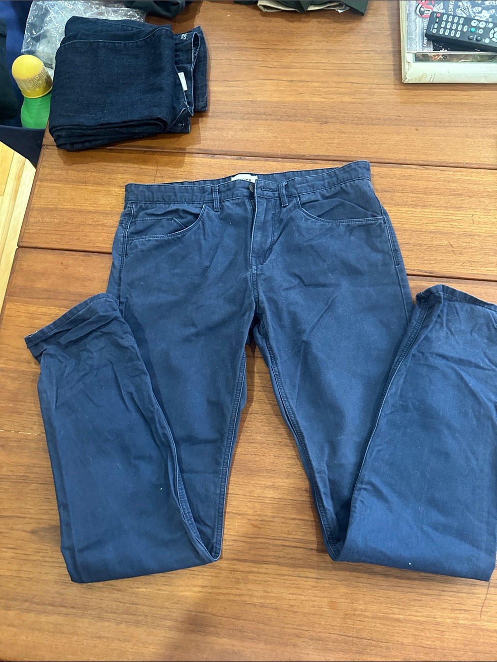 Mexx Men's Navy Blue Slim/Regular Chinos